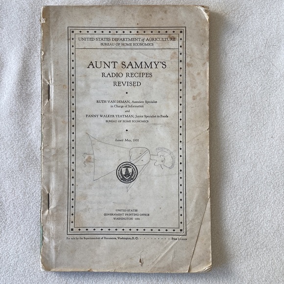 Aunt Sammy’s Other - Aunt Sammy’s Radio Recipes Revised Booklet Vintage 1931